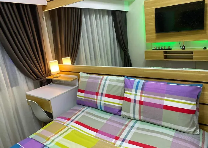 Fresh Air In Heart Of Makati Apartment